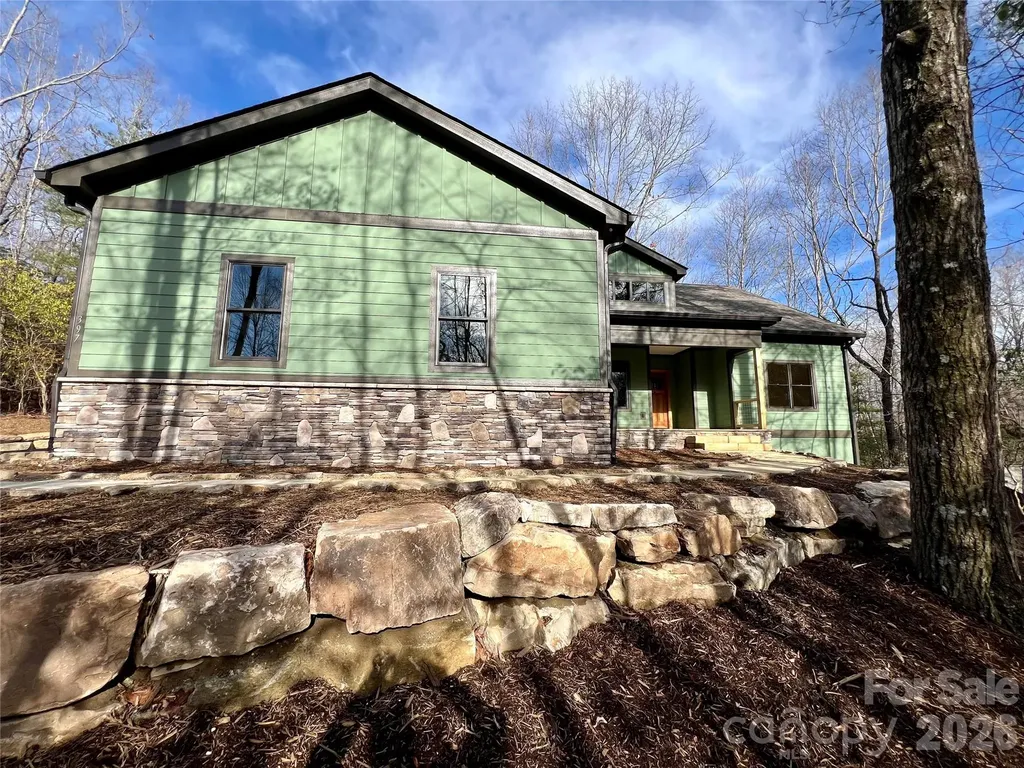 397 Soquili Drive Brevard NC 28712