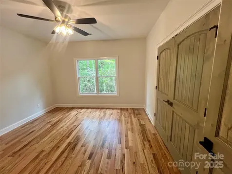 397 Soquili Drive Brevard NC 28712