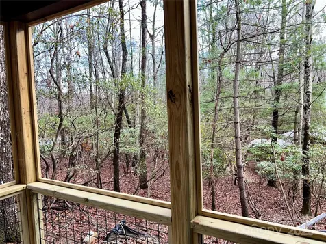 397 Soquili Drive Brevard NC 28712