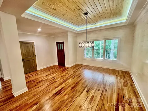 397 Soquili Drive Brevard NC 28712