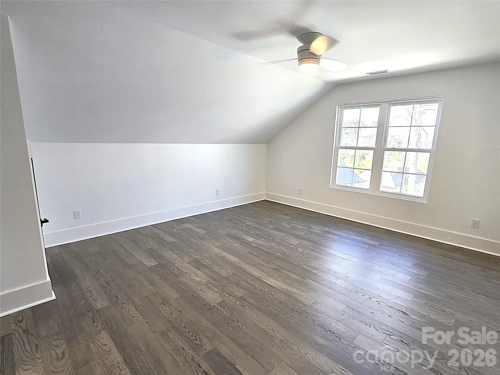 496 19th Avenue Circle NW Hickory NC 28601