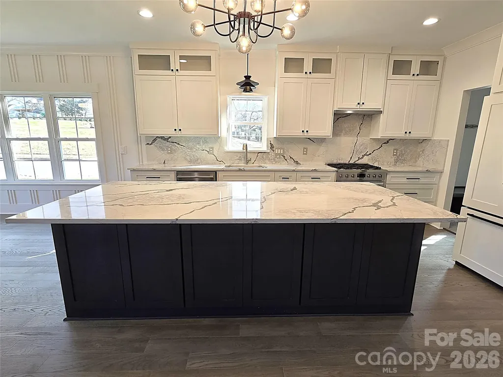 496 19th Avenue Circle NW Hickory NC 28601