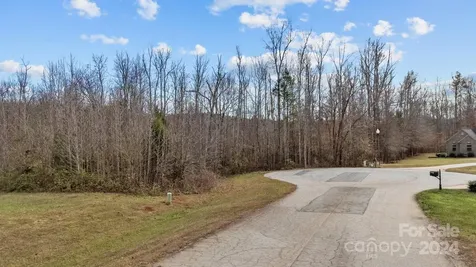 609 Copperfield Lane Lexington NC 27292