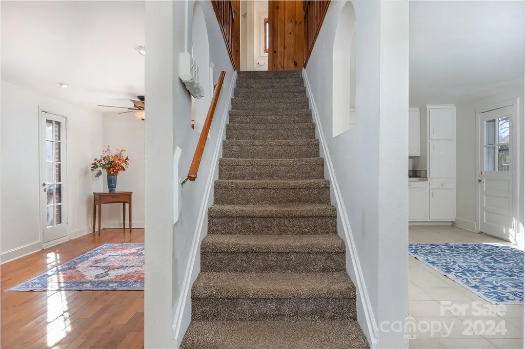 103 & 105 Pine Street Black Mountain NC 28711