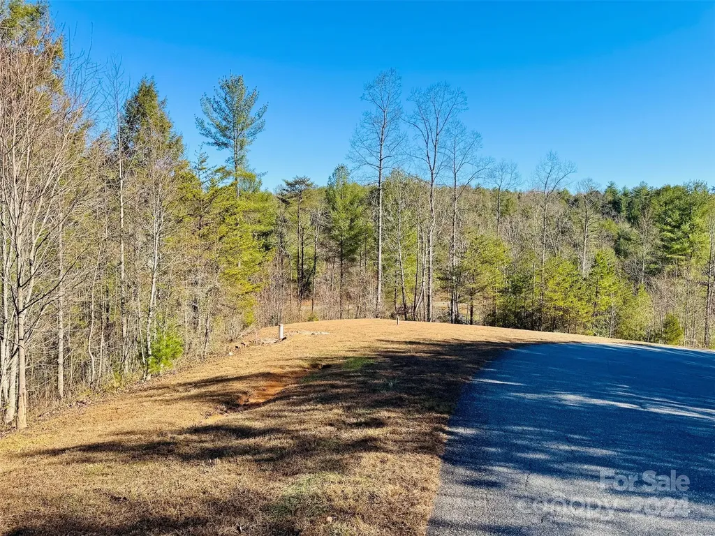 1.3 Acres, Lot 2a, 1362 Round Mountain Parkway Lenoir NC 28645
