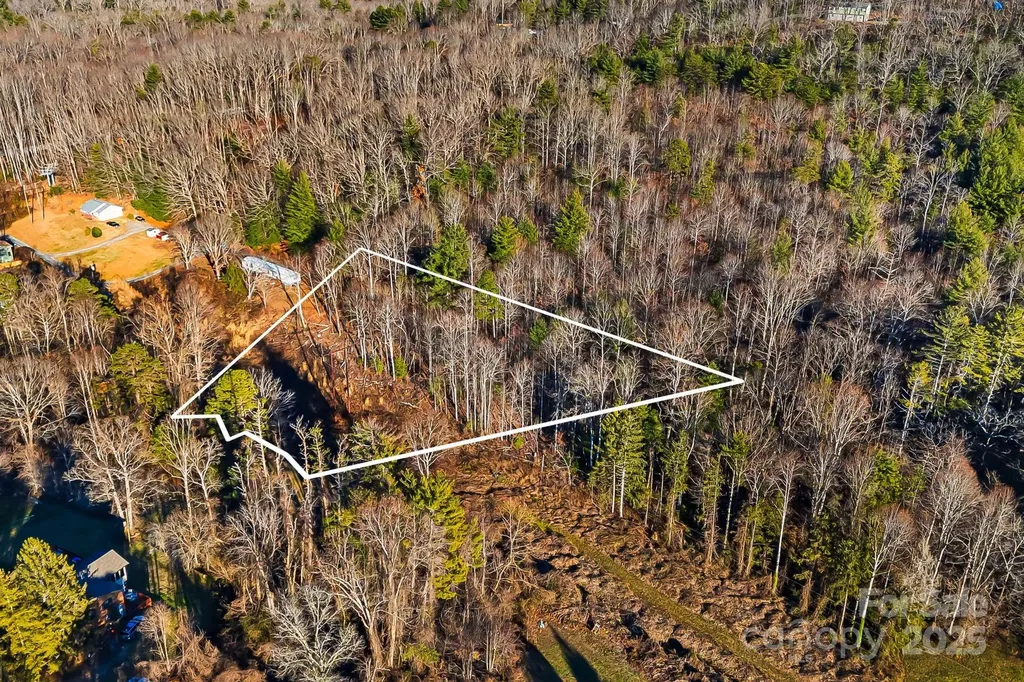 99999 Willow Creek Drive Asheville NC 28803