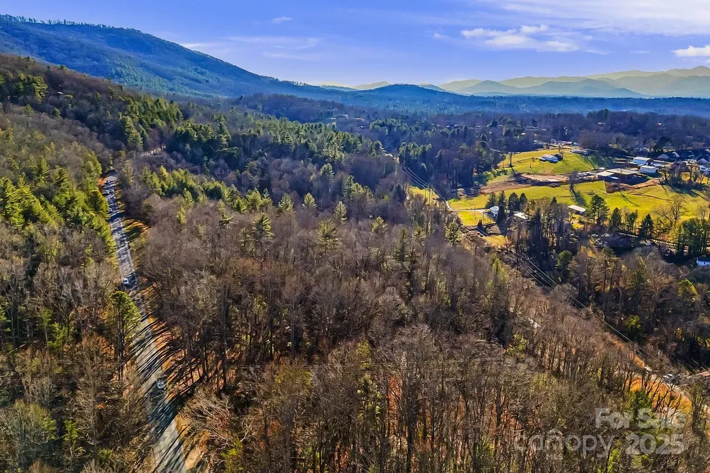 99999 Willow Creek Drive Asheville NC 28803