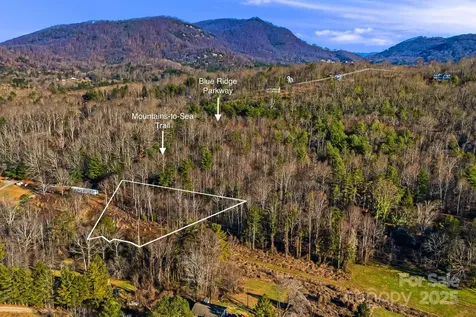 99999 Willow Creek Drive Asheville NC 28803