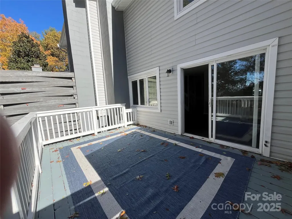 22 Hollybrook Drive Asheville NC 28803