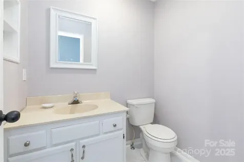 22 Hollybrook Drive Asheville NC 28803