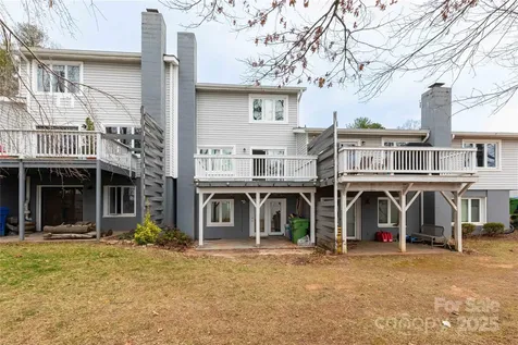 22 Hollybrook Drive Asheville NC 28803