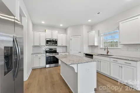 145 High Rock Court Statesville NC 28677