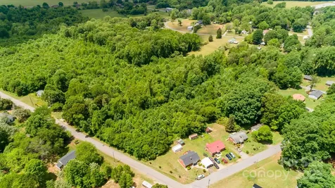 3 Williams Avenue Statesville NC 28677