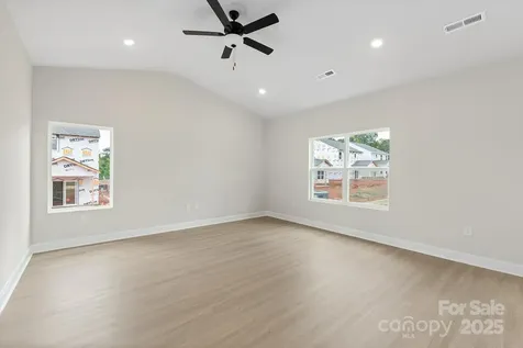 125 Jacobs Hill Place Troutman NC 28166