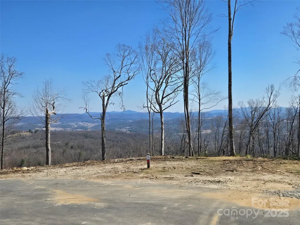 0000 East Garden Trail Hendersonville NC 28792