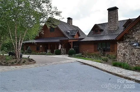 48 Allspice Court Tuckasegee NC 28783