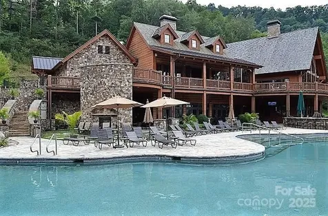 48 Allspice Court Tuckasegee NC 28783