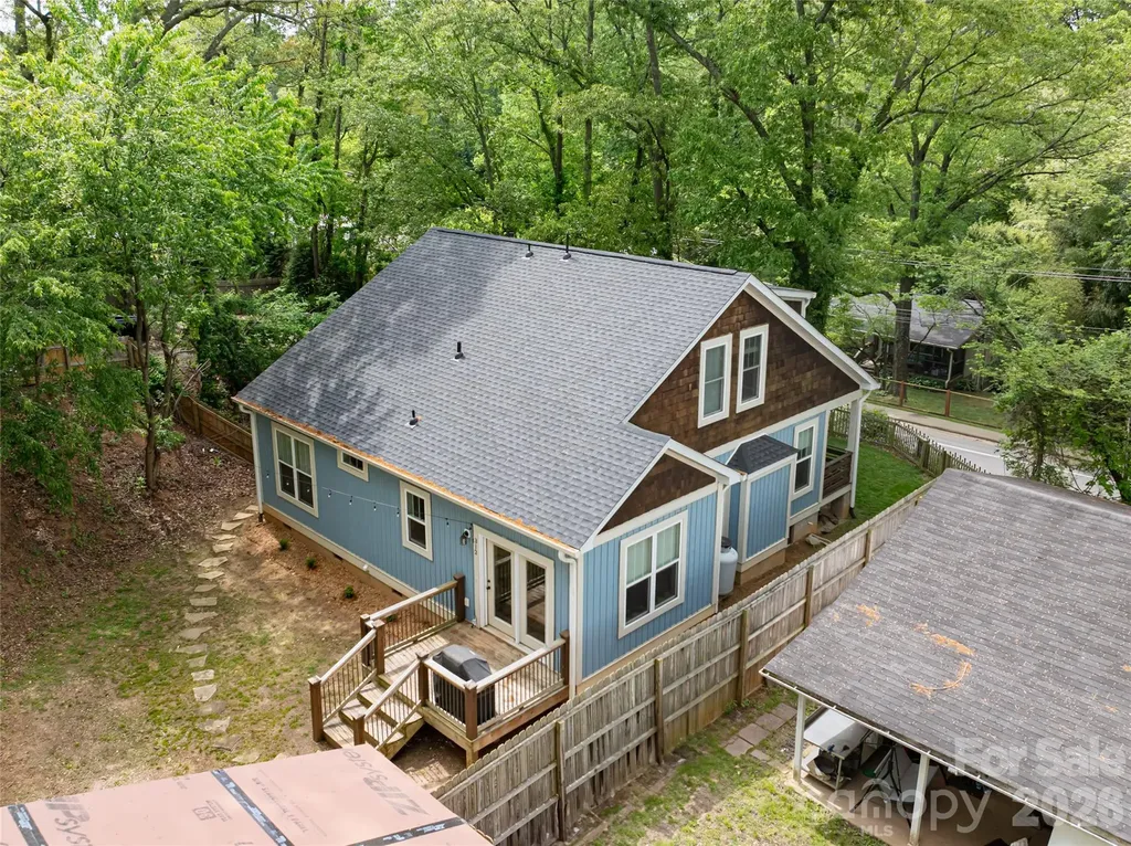 123 Arline Henry Way Asheville NC 28806
