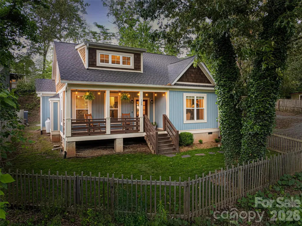 123 Arline Henry Way Asheville NC 28806