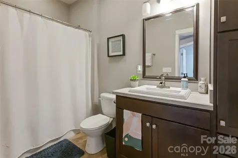 123 Arline Henry Way Asheville NC 28806