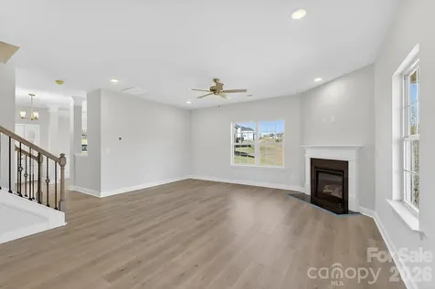 149 High Rock Court Statesville NC 28677