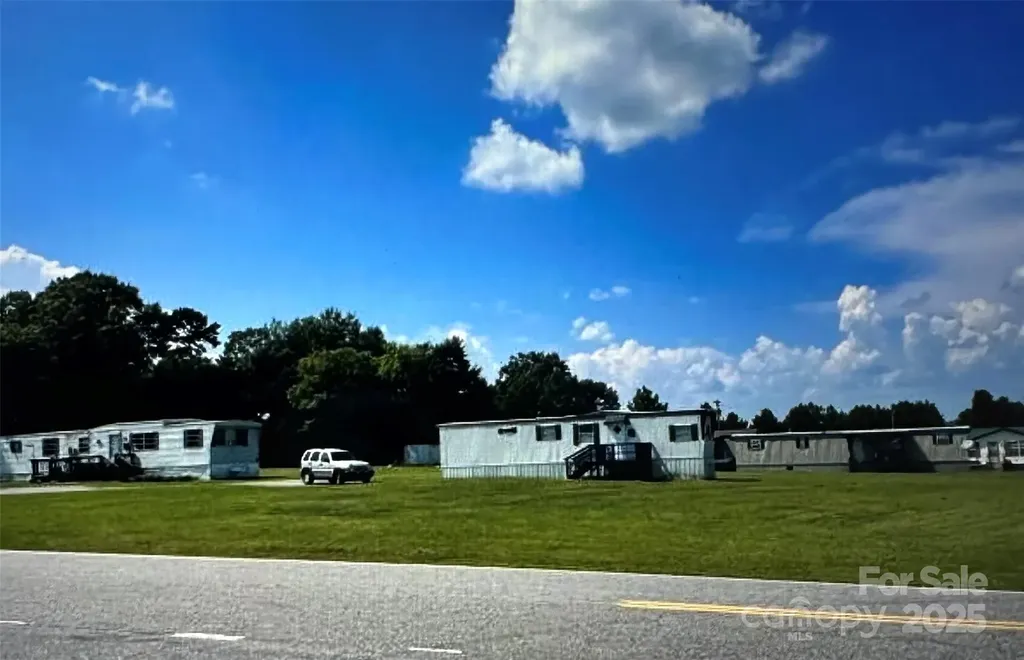 1803 Hines Road Mooresboro NC 28114