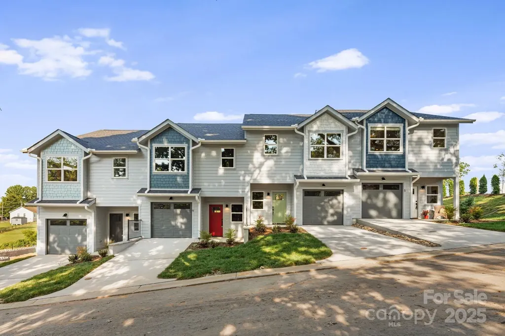 5 Bolton Street Asheville NC 28806