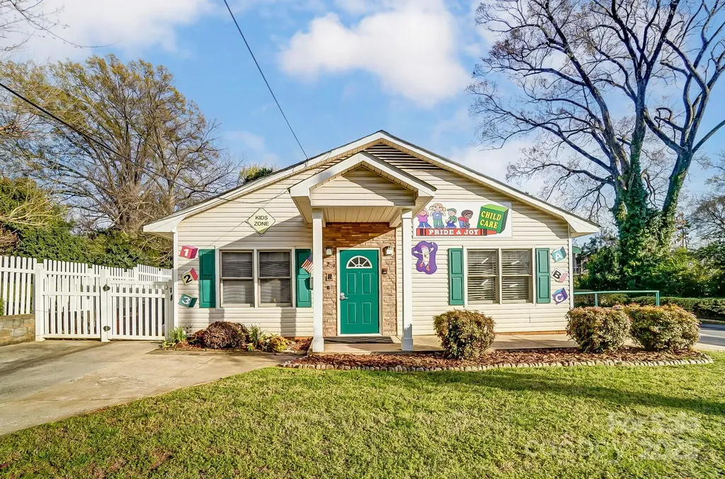 229 S Fox Street Charlotte NC 28204