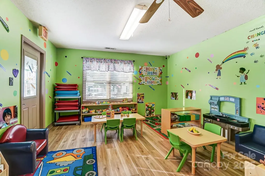 229 S Fox Street Charlotte NC 28204