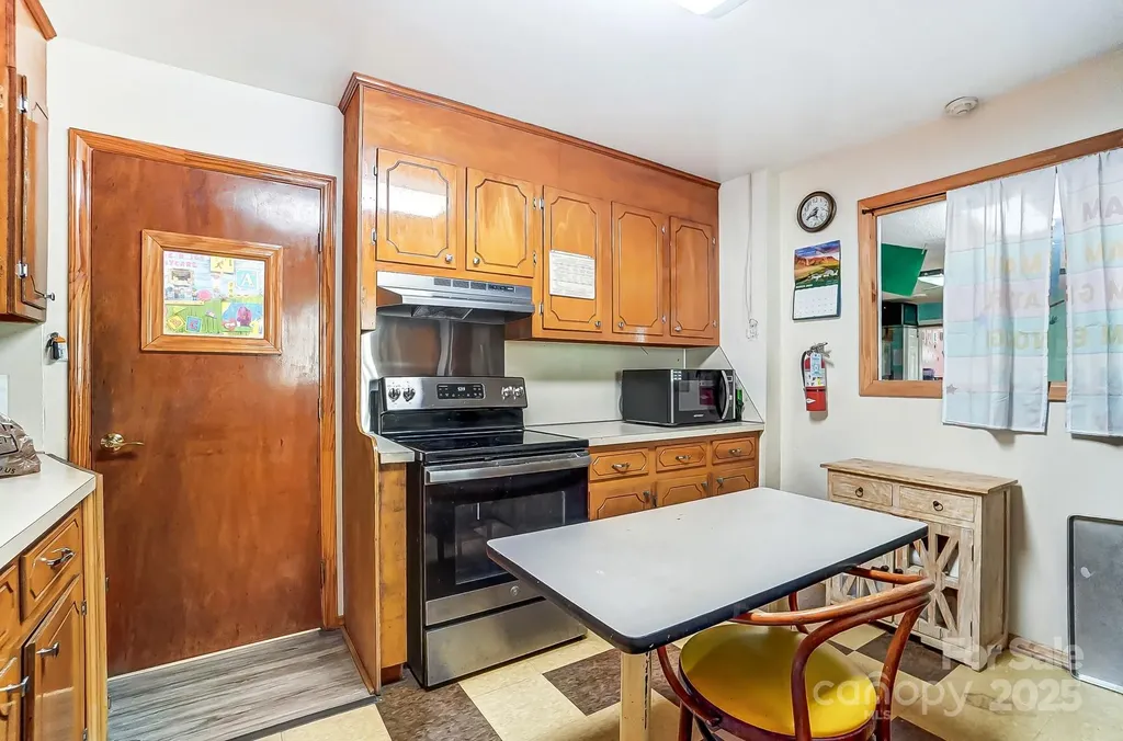 229 S Fox Street Charlotte NC 28204