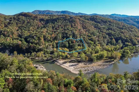 21 River Park Way Marshall NC 28753