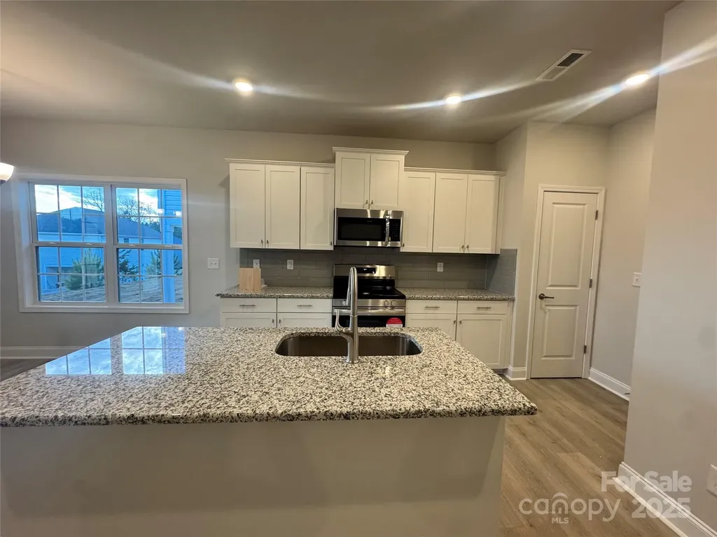 713 Inwood Hill Drive Gastonia NC 28056