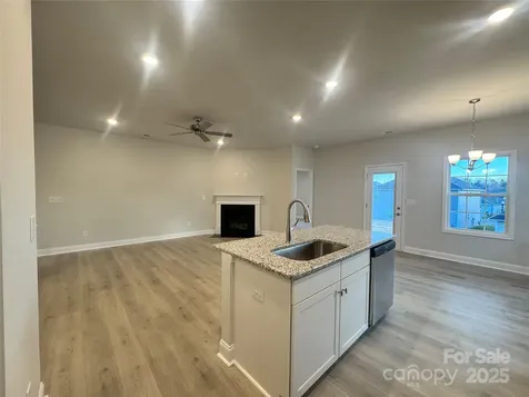 713 Inwood Hill Drive Gastonia NC 28056
