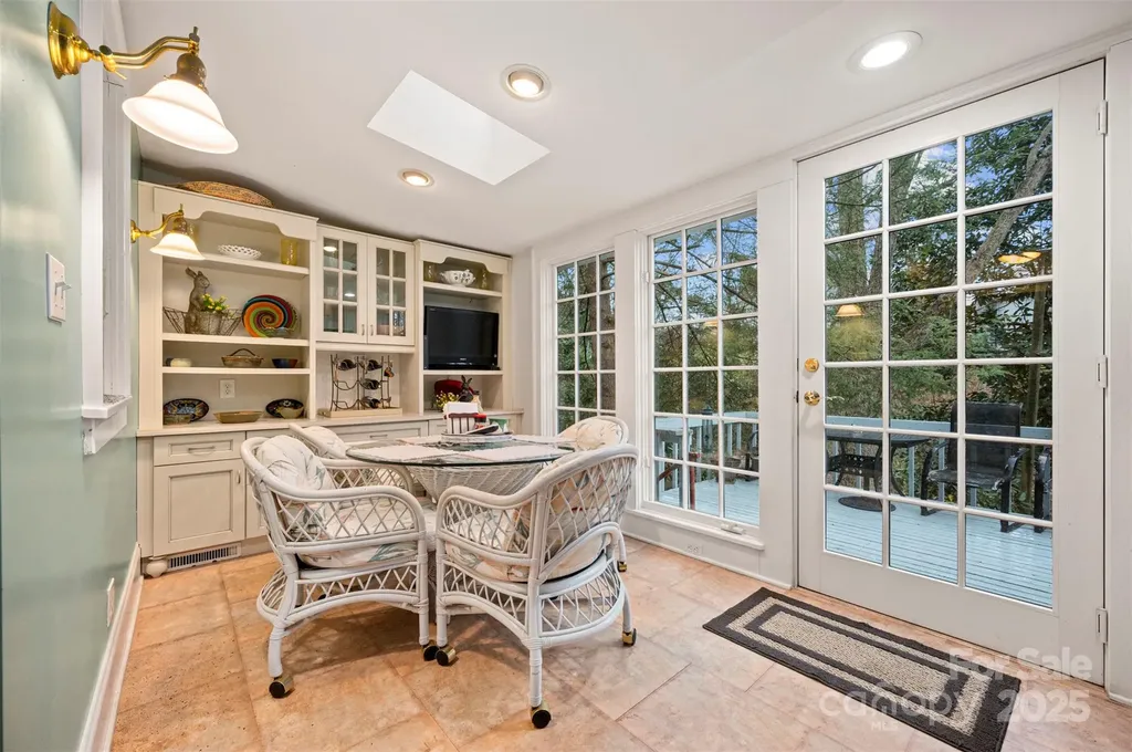 45 Pine Crest Lane Tryon NC 28782