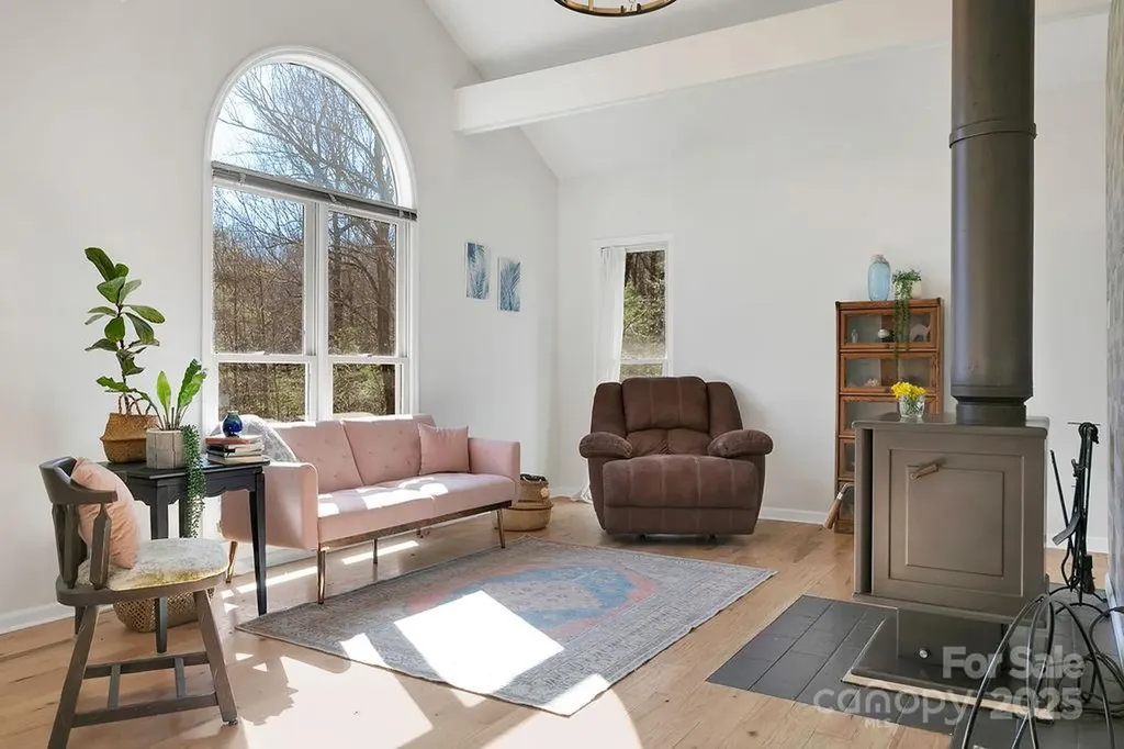 1881 Becky Mountain Road Brevard NC 28712