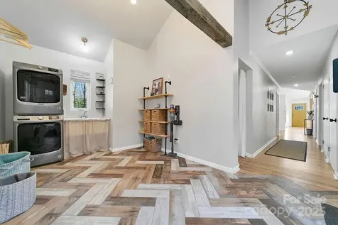 1881 Becky Mountain Road Brevard NC 28712
