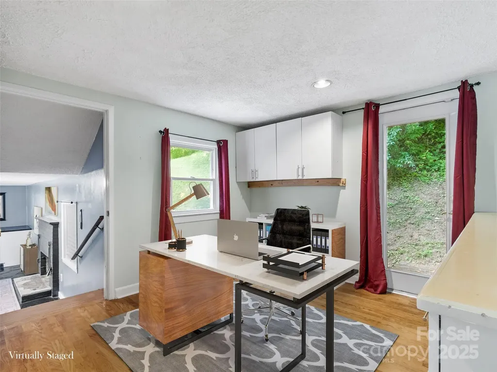 12982 Us Hwy 19w Burnsville NC 28714