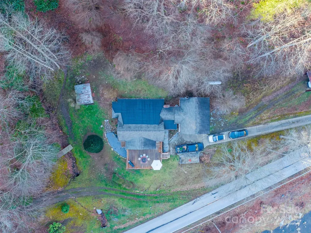 12982 Us Hwy 19w Burnsville NC 28714