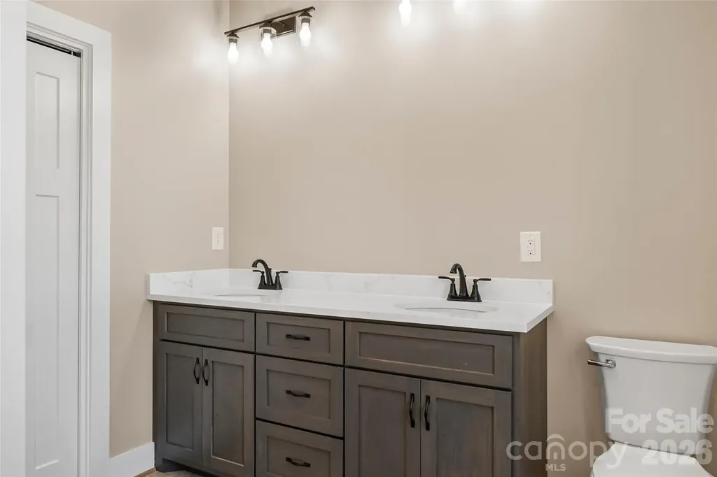 2937 Frank Whisnant Road Morganton NC 28655