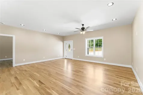 2937 Frank Whisnant Road Morganton NC 28655