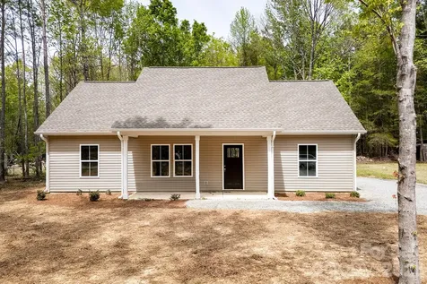 318 Stanback Street Mount Gilead NC 27306