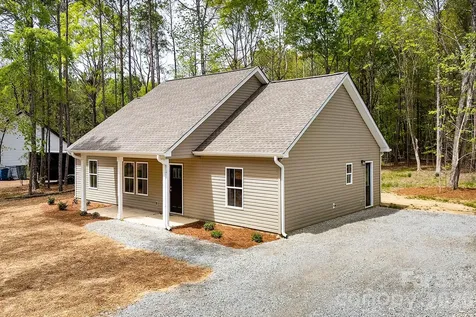 318 Stanback Street Mount Gilead NC 27306