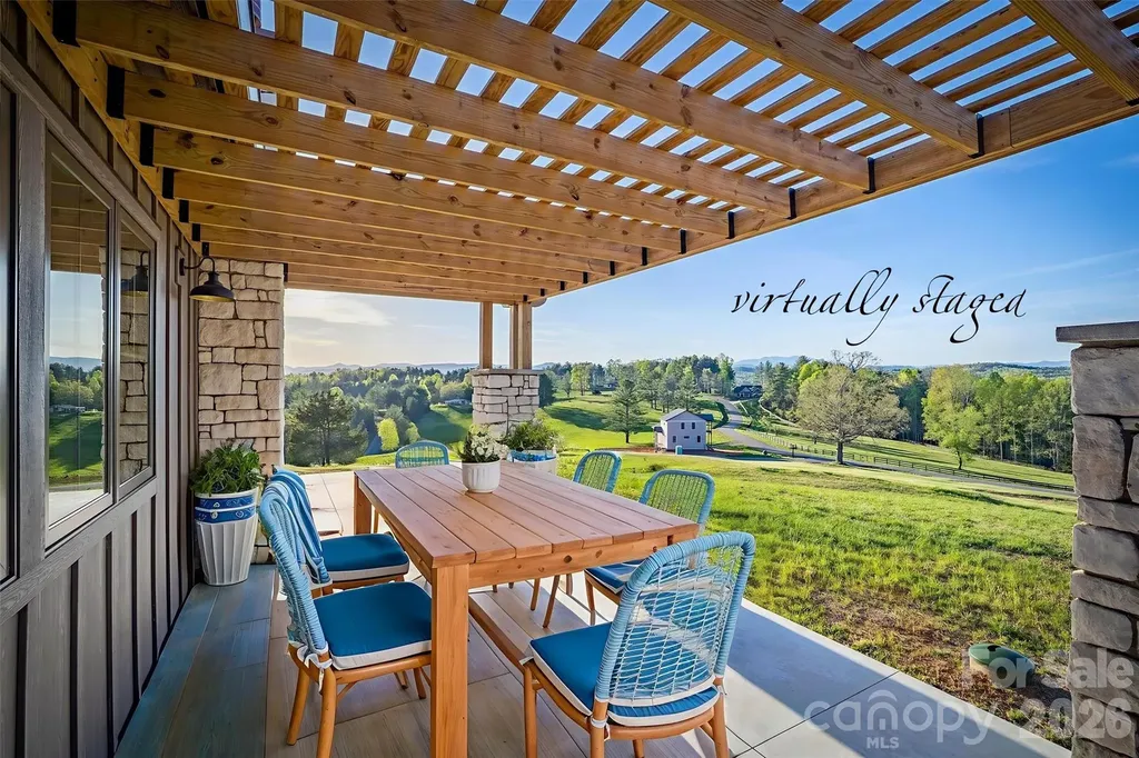 2013 Hitching Post Trail Lenoir NC 28645