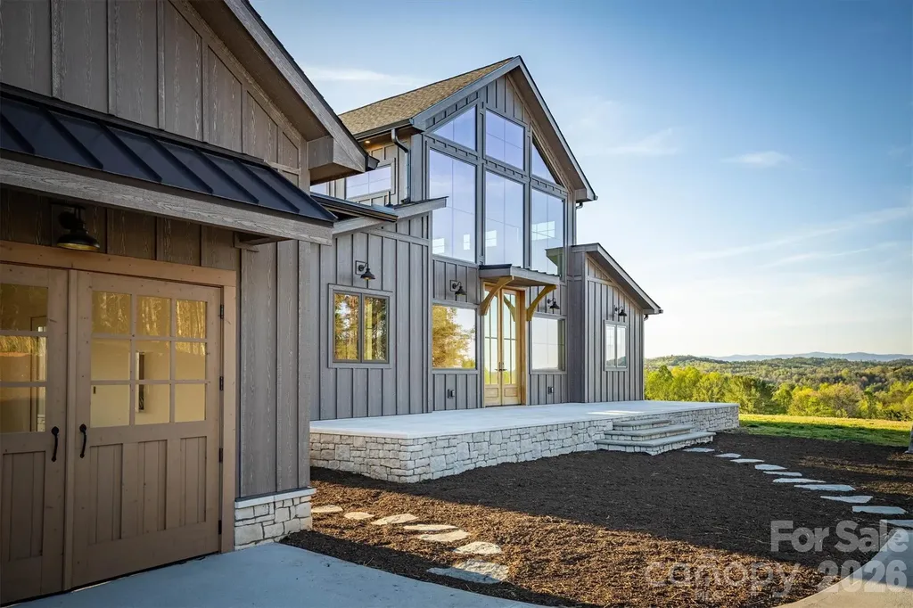 2013 Hitching Post Trail Lenoir NC 28645