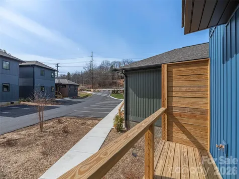 35 Leap Frog Park Waynesville NC 28786
