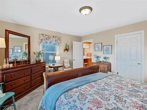288 Hawks Point Drive Zirconia NC 28790