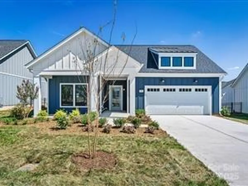 8123 Stillhouse Lane Harrisburg NC 28075