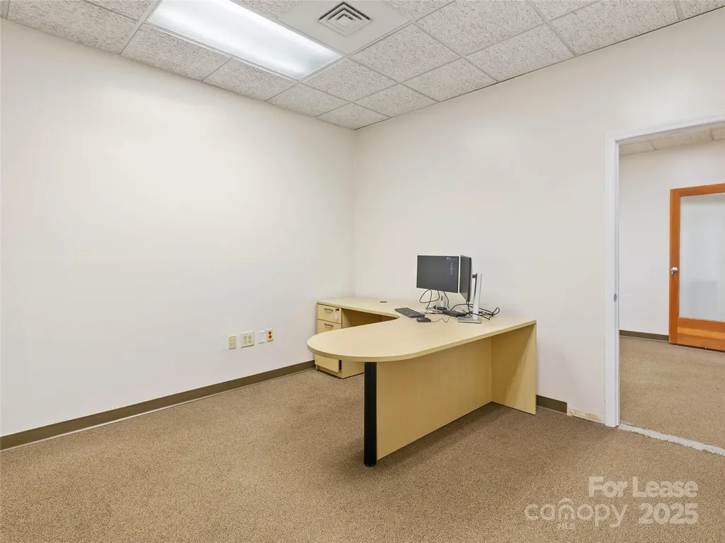 86 Asheland Avenue Asheville NC 28801