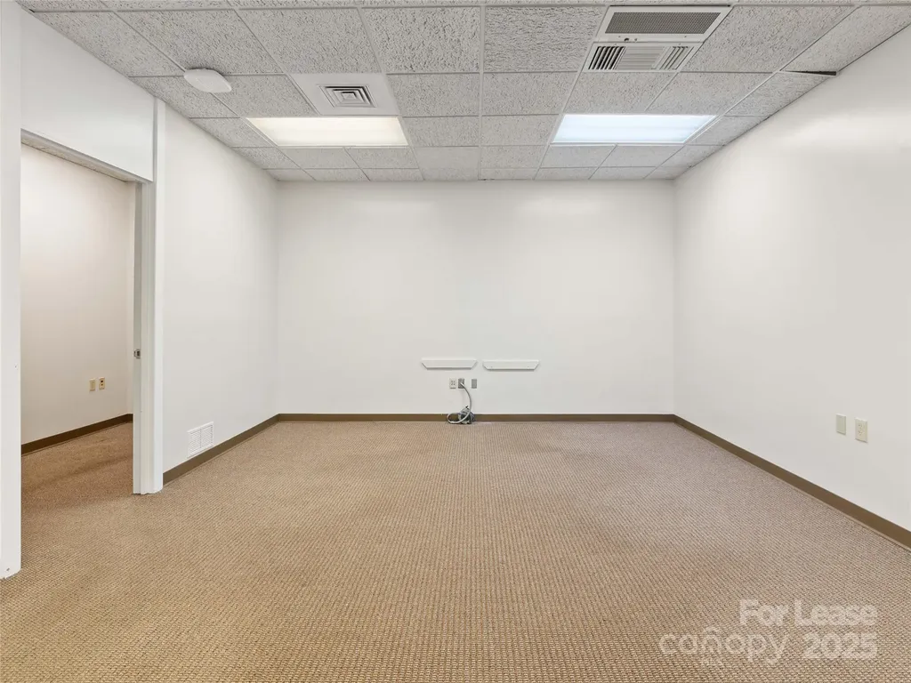 86 Asheland Avenue Asheville NC 28801