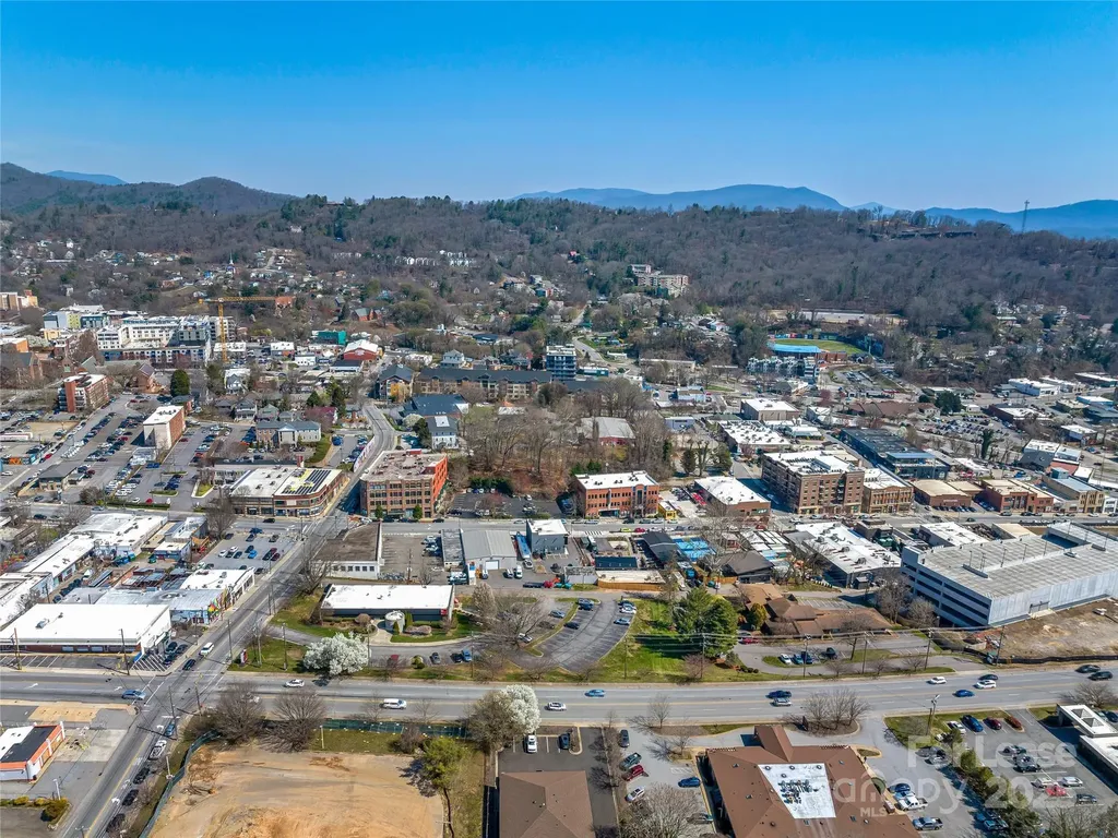 86 Asheland Avenue Asheville NC 28801
